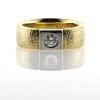 Billede af Ring 2 farvet, br. 5,8 mm., brill. 0,20 w/vs. 14 kt.