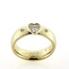 Billede af Ring fattet med hjerte sl. diamant + 2 brill. a 0,03 w/vs.  14 kt.