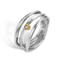 Billede af By Birdie Lotus Trio Plain ring sølv m.14 kt og 0,05ct. brillant (str. 52)