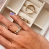 Billede af Ring cubic zir. rd/hv 8 kt.