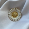 Billede af Lund Copenhagen Marguerit broche forgyldt sølv - 43mm